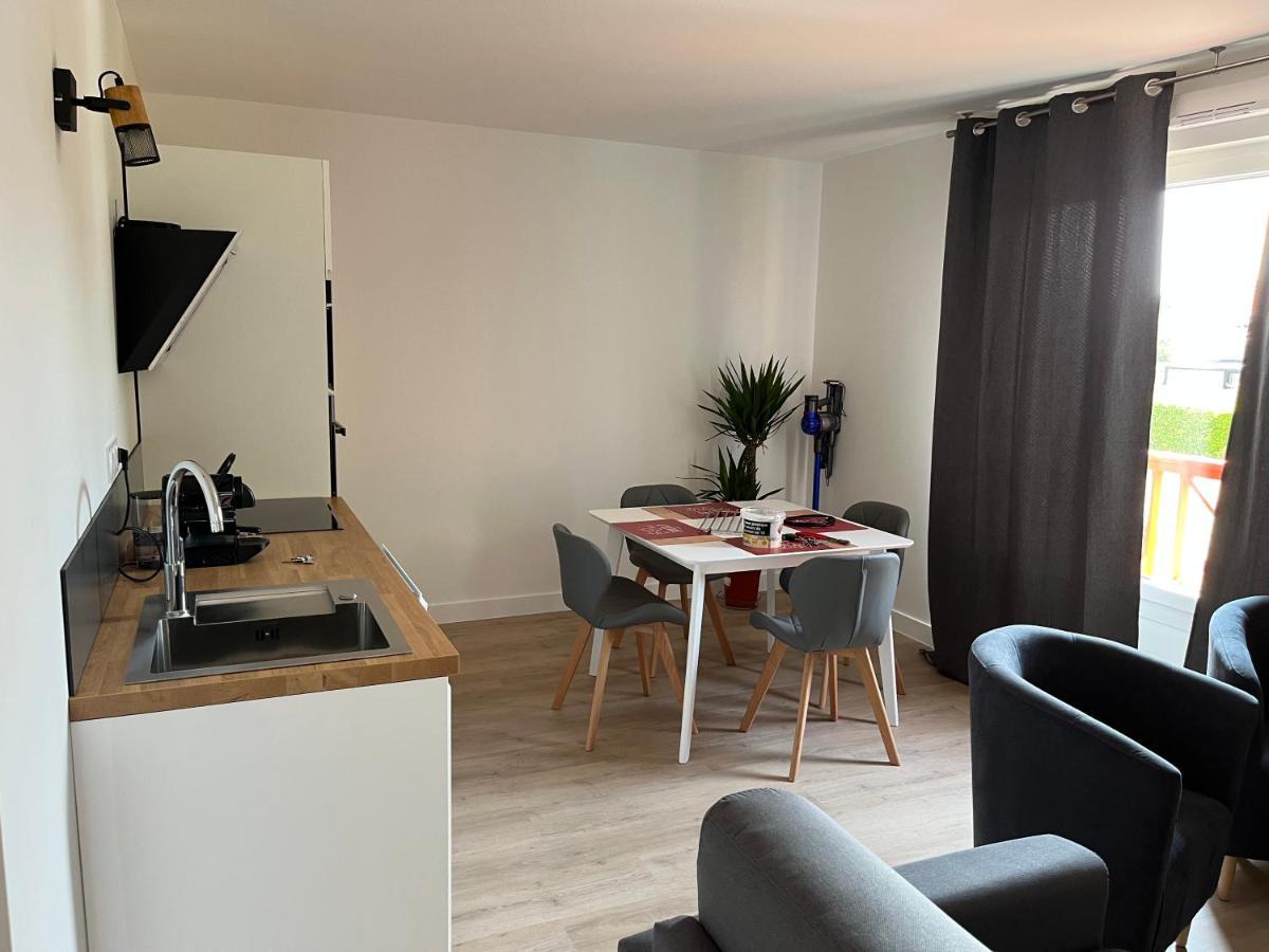 Appartement Tout Confort Brehal Екстер'єр фото